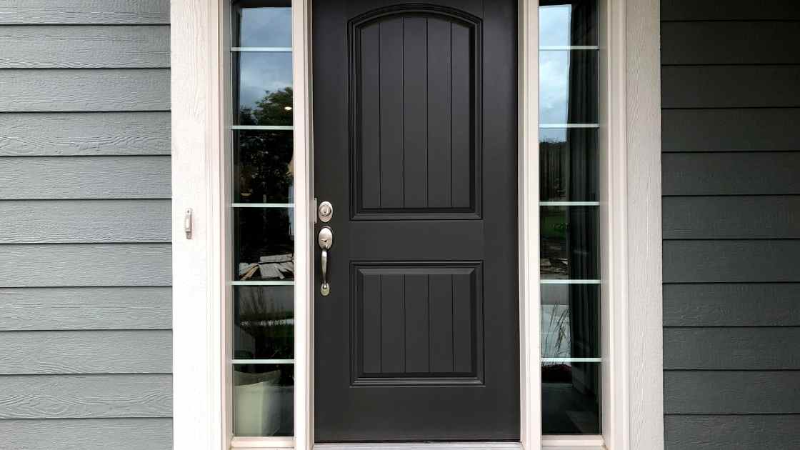 How to stop gate rattling in wind