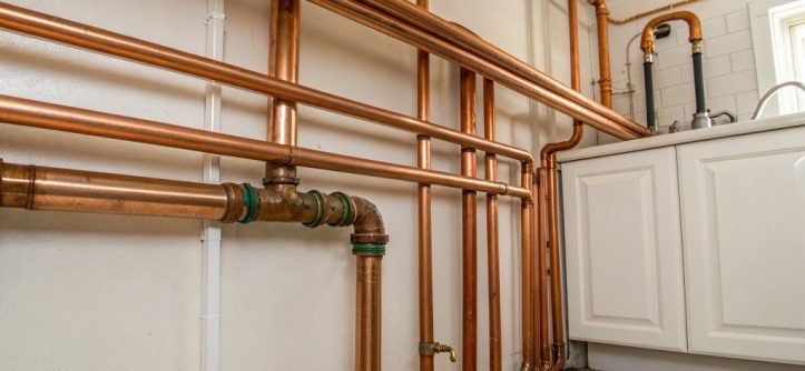 Guide explaining how long copper plumbing lasts, with insights on durability, lifespan, and maintenance of copper pipes in homes.